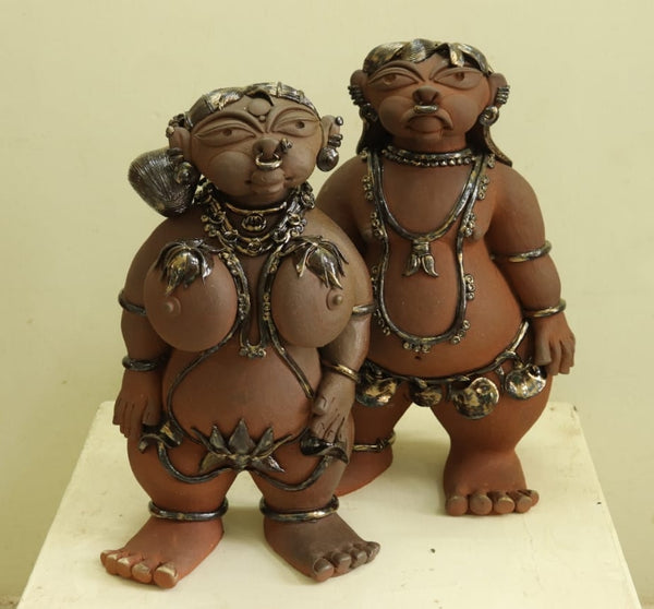 Figurative  sculpture titled 'Couple', 21x12 inch, by artist Narottam Das on Ceramic