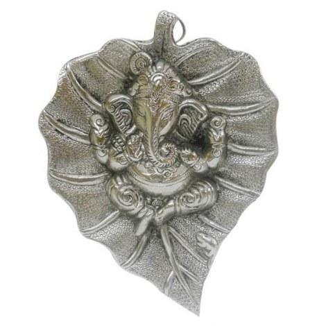 Lifestyle craft titled 'Leaf Ganesha', 8x6 inches, by artist Art Street on Metal