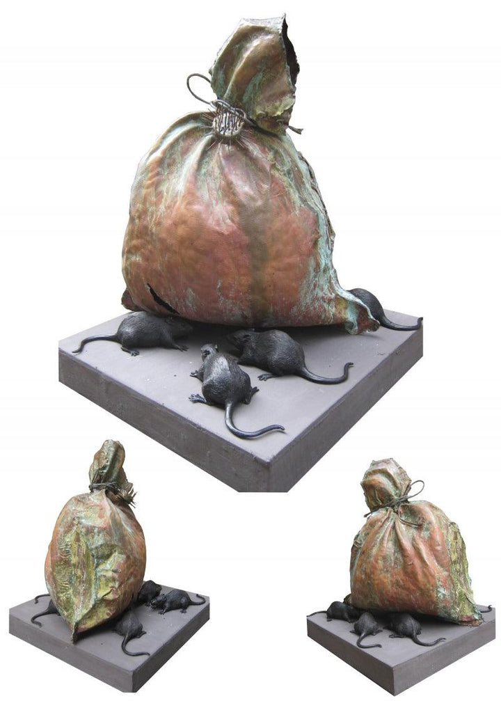 contemporary sculpture titled 'Robbery', 30x24x24 inches, by artist Swapnil Godase on Mixedmedia